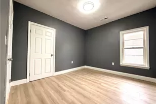 150 Newell Ave, Pawtucket, RI 02860 - Photo 4