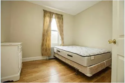 15 Webster Street #2, Newport, RI 02840 - Photo 4