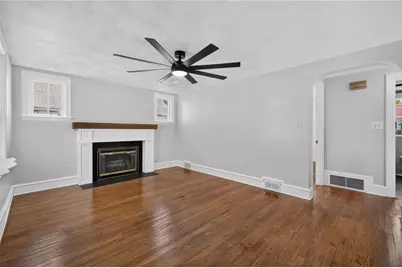 122 Dewey Avenue, Pawtucket, RI 02861 - Photo 16