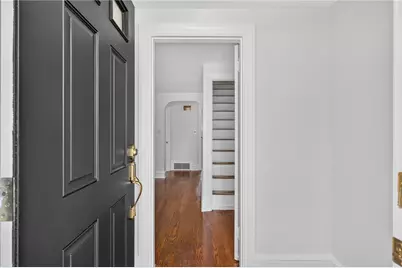 122 Dewey Avenue, Pawtucket, RI 02861 - Photo 6
