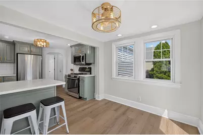 122 Dewey Avenue, Pawtucket, RI 02861 - Photo 12