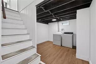 122 Dewey Ave, Pawtucket, RI 02861 - Photo 38