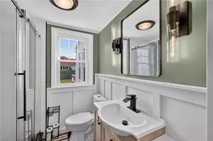 122 Dewey Ave, Pawtucket, RI 02861 - Photo 22
