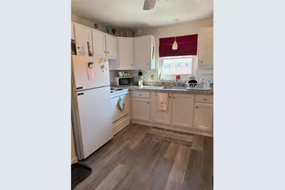 70 Carroll Avenue #108, Newport, RI 02840 - Photo 4