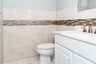 23 Fortin Ave, Pawtucket, RI 02860 - Photo 8