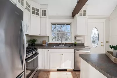 143 Summit Avenue, South Kingstown, RI 02879 - Photo 8