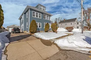 43 Woodbine St, Cranston, RI 02910 - Photo 4