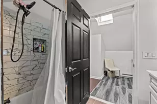 43 Woodbine St, Cranston, RI 02910 - Photo 44