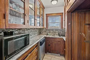 43 Woodbine St, Cranston, RI 02910 - Photo 32