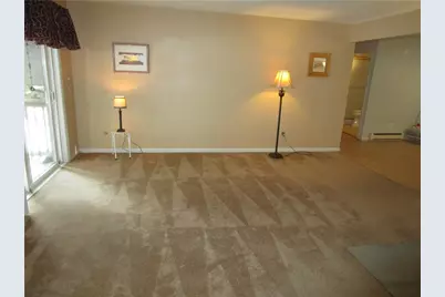 1560 Douglas Avenue #C33, North Providence, RI 02904 - Photo 4