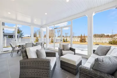 33 Carnegie Abbey Lane, Portsmouth, RI 02871 - Photo 32