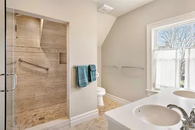 29 Prairie Avenue #9, Newport, RI 02840 - Photo 34