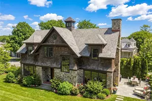 29 Prairie Ave, Newport, RI 02840 - Photo 2