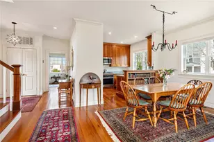 29 Prairie Ave, Newport, RI 02840 - Photo 16