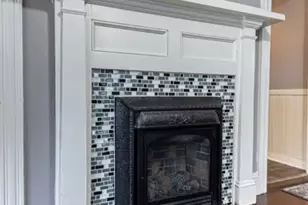 219 Cole Ave, Providence, RI 02906 - Photo 8