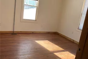 47 Chester St, Woonsocket, RI 02895 - Photo 6