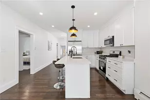 53 Oriole Ave, Pawtucket, RI 02860 - Photo 14