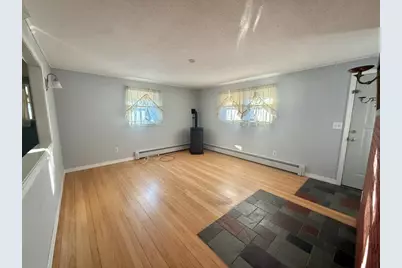 101 Honeyman Avenue, Middletown, RI 02842 - Photo 4