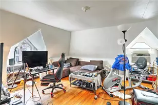 124 Pitman St, Providence, RI 02906 - Photo 26