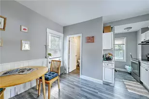 124 Pitman St, Providence, RI 02906 - Photo 8