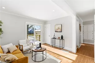 141 Hanover Ave, Pawtucket, RI 02861 - Photo 4