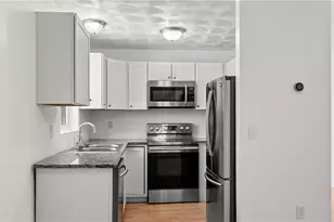 20 Bowdoin St, Providence, RI 02909 - Photo 8
