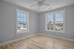 60 Bloor St, Warwick, RI 02889 - Photo 26