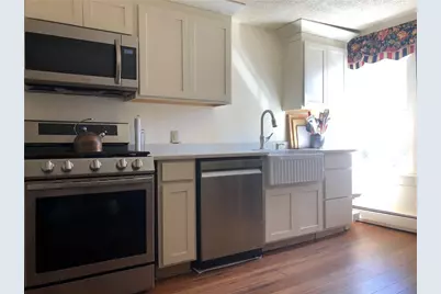 12 Washington Street #2, Bristol, RI 02809 - Photo 8