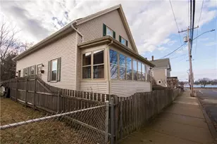 12 Washington St, Bristol, RI 02809 - Photo 1