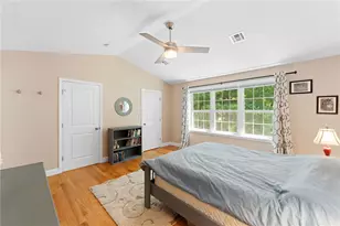1196 Charles St, North Providence, RI 02904 - Photo 22