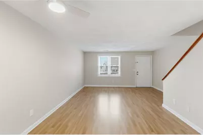 3399 Post Road #15, Warwick, RI 02886 - Photo 10