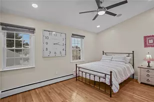 565 Quaker Ln, West Warwick, RI 02893 - Photo 16