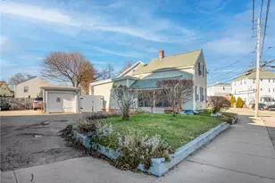 15 Knight St, Woonsocket, RI 02895 - Photo 2