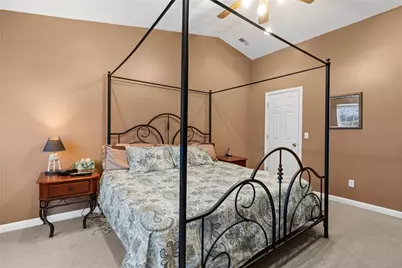 15 Gilcrest Drive, West Warwick, RI 02893 - Photo 34