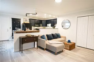 603 Thames St, Newport, RI 02840 - Photo 6