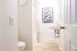 603 Thames St, Newport, RI 02840 - Photo 36