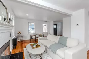 8 Lenox Ave, West Warwick, RI 02893 - Photo 8