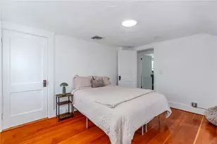 8 Lenox Ave, West Warwick, RI 02893 - Photo 22