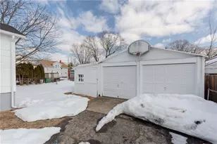 8 Lenox Ave, West Warwick, RI 02893 - Photo 36