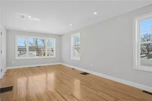 74 Westcott Ave, Providence, RI 02909 - Photo 16