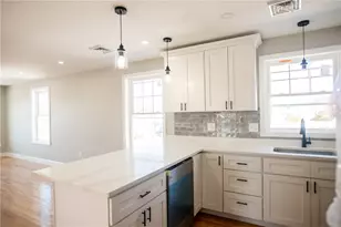 74 Westcott Ave, Providence, RI 02909 - Photo 12