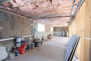 74 Westcott Ave, Providence, RI 02909 - Photo 44