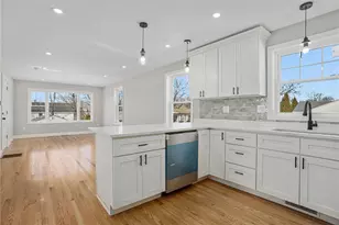 74 Westcott Ave, Providence, RI 02909 - Photo 10