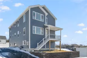 74 Westcott Ave, Providence, RI 02909 - Photo 2