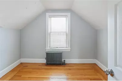 18 Sevilla Avenue, Warwick, RI 02889 - Photo 12