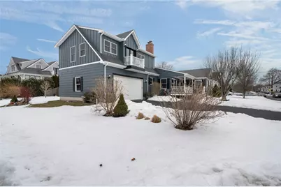 97 Eustis Avenue #2, Newport, RI 02840 - Photo 6