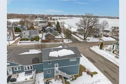 97 Eustis Avenue #2, Newport, RI 02840 - Photo 4