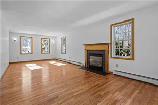 27 River St, Seekonk, MA 02771 - Photo 6