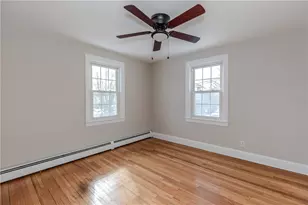 36 Walton St, Providence, RI 02908 - Photo 20