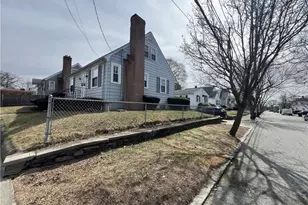 36 Walton St, Providence, RI 02908 - Photo 12